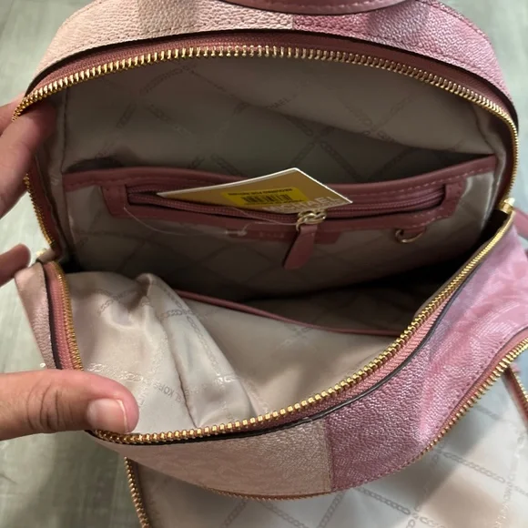Michael Kors pink backpack - Picture 5 of 10